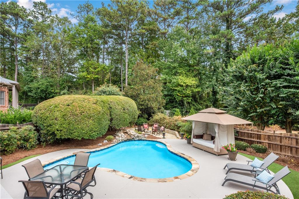 1850 E Gate Cove