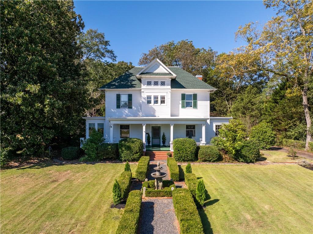 518 Main Street