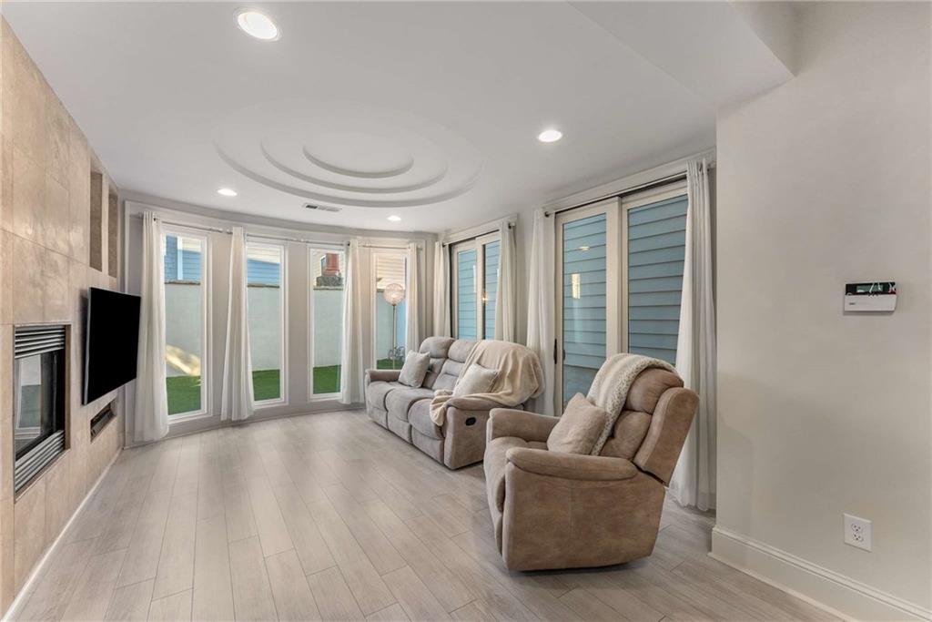 322 Gray Shingle Lane