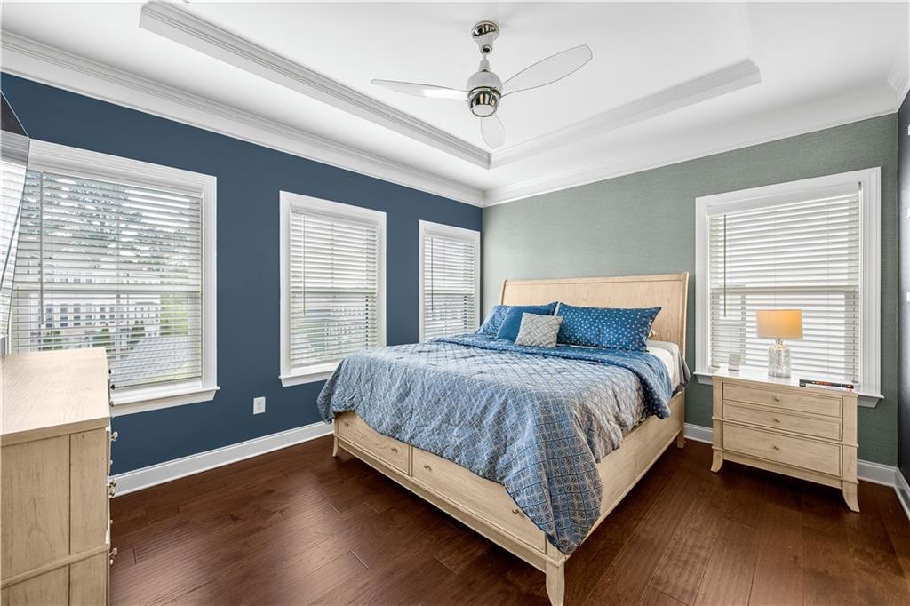 2013 Rockledge Road NE