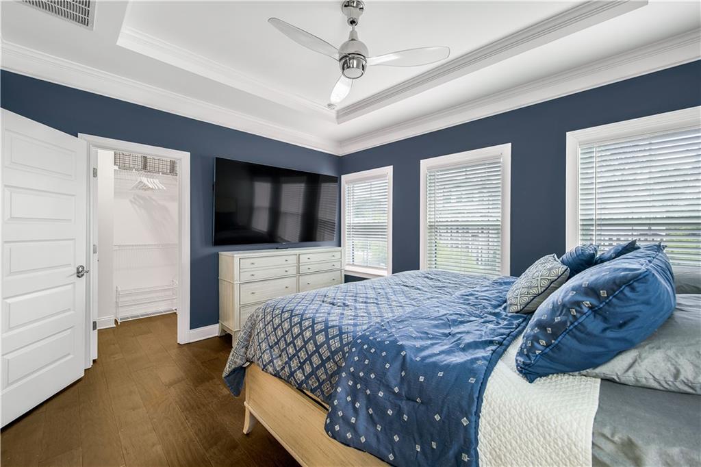 2013 Rockledge Road NE
