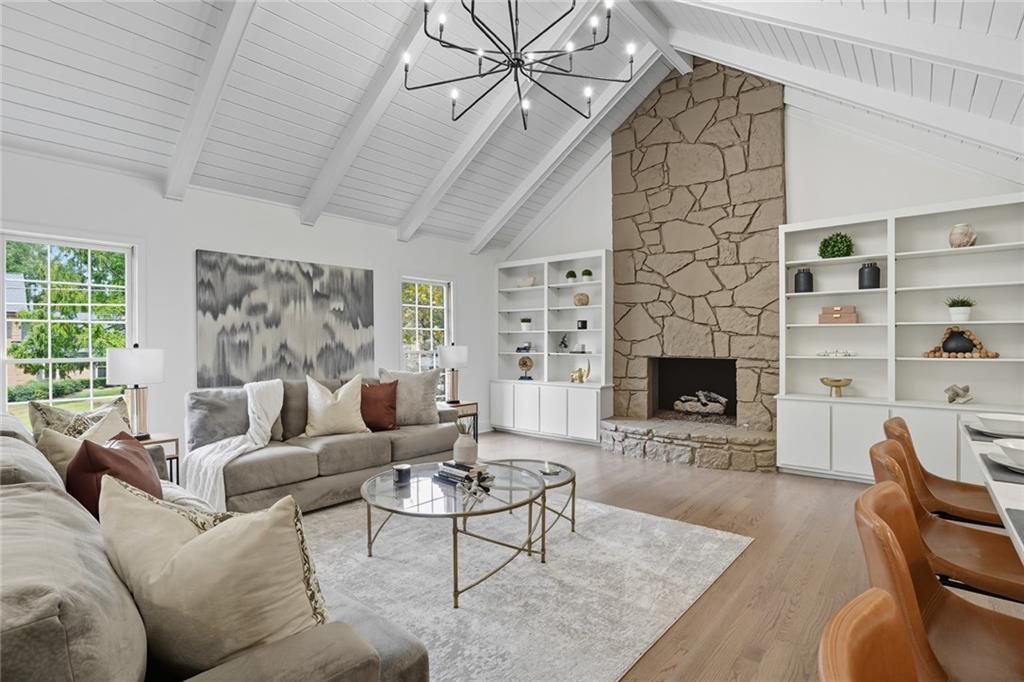 5786 Broxton Circle