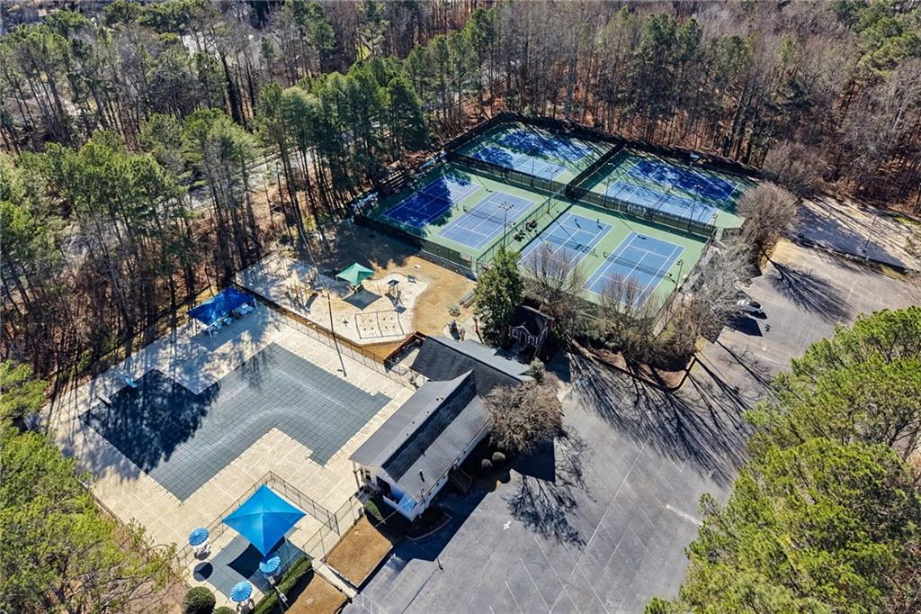 5786 Broxton Circle