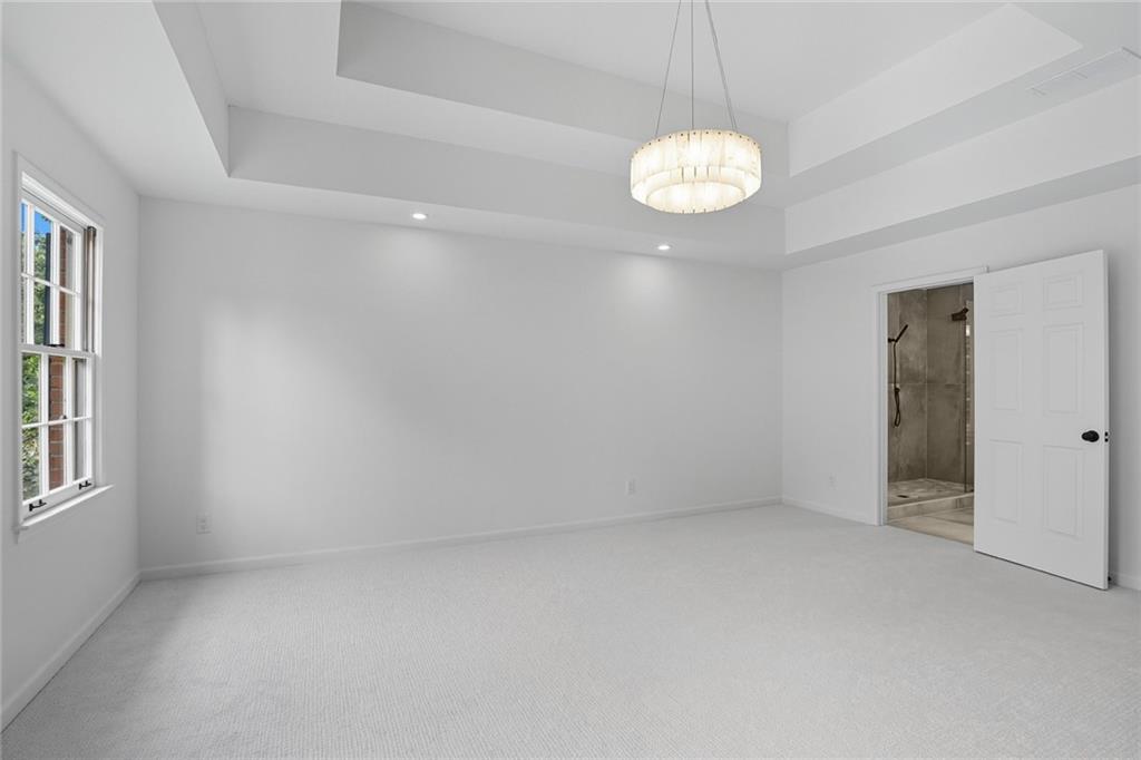 5786 Broxton Circle