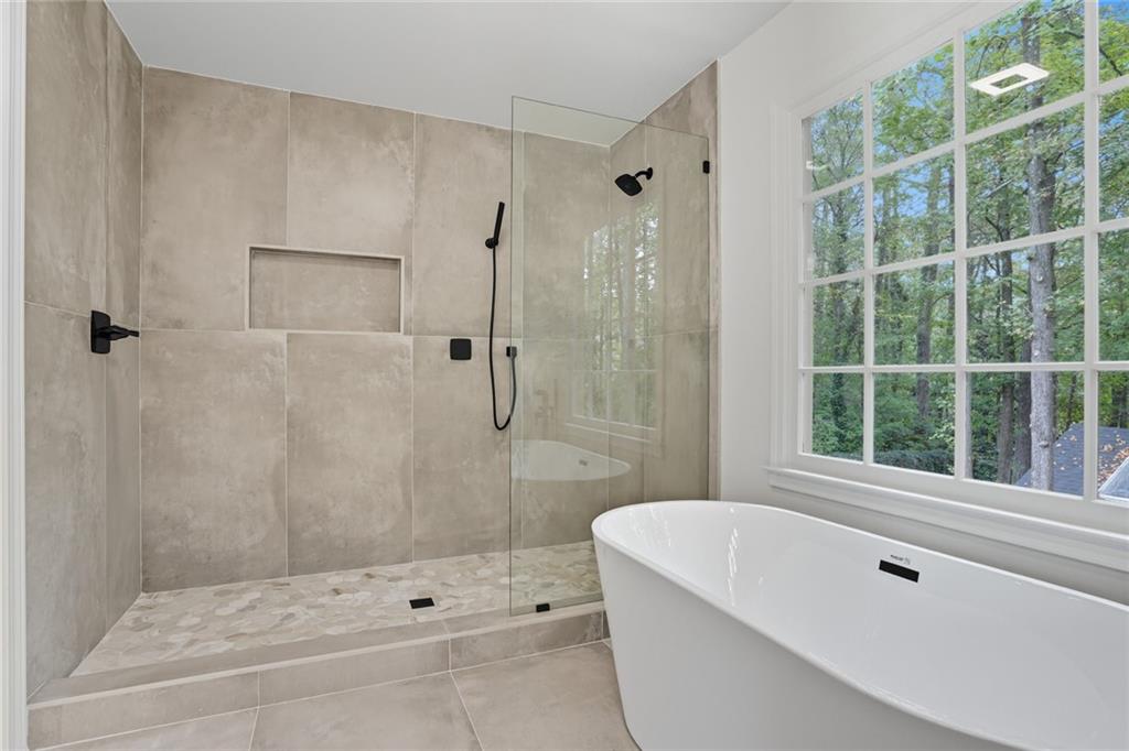 5786 Broxton Circle