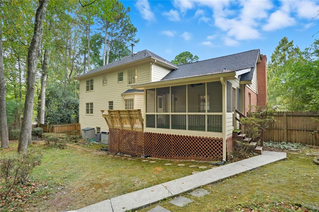 5786 Broxton Circle