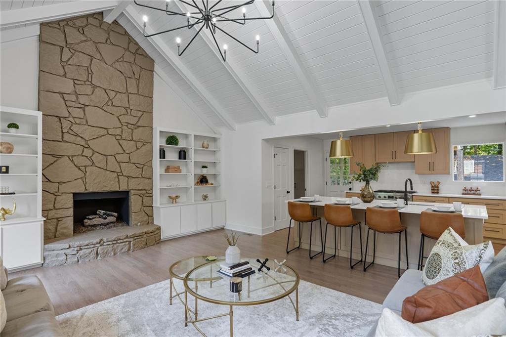 5786 Broxton Circle
