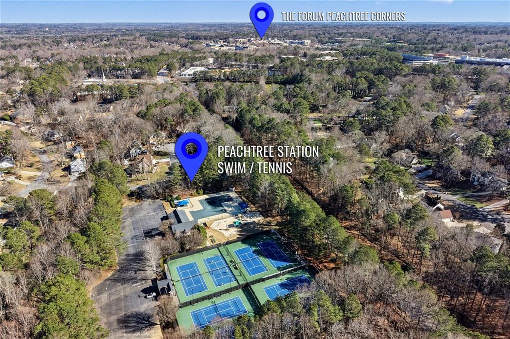5786 Broxton Circle