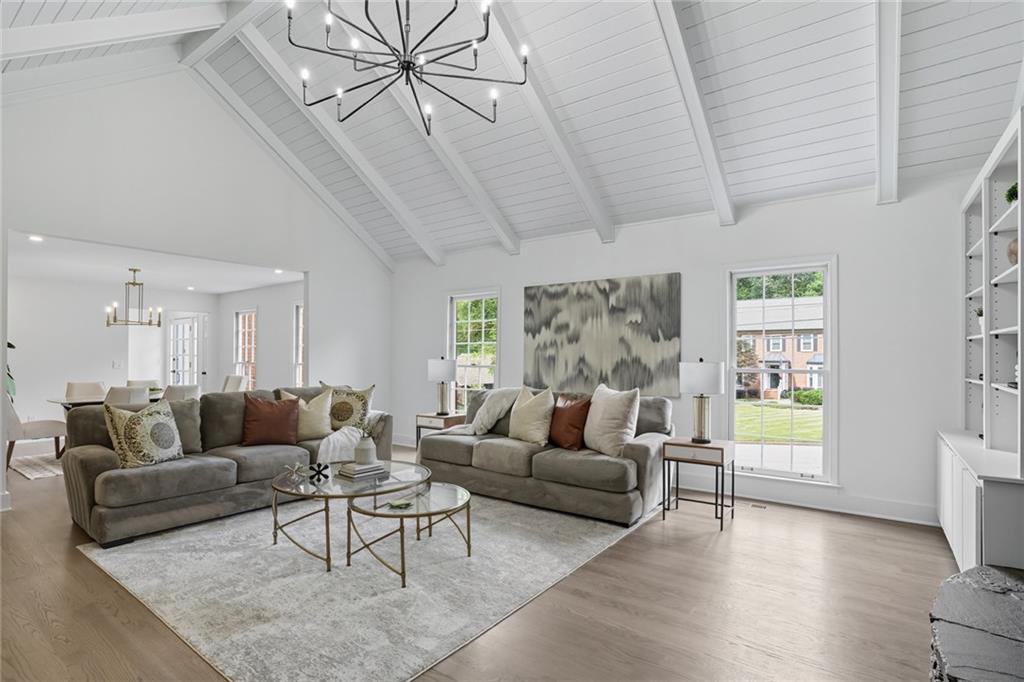 5786 Broxton Circle