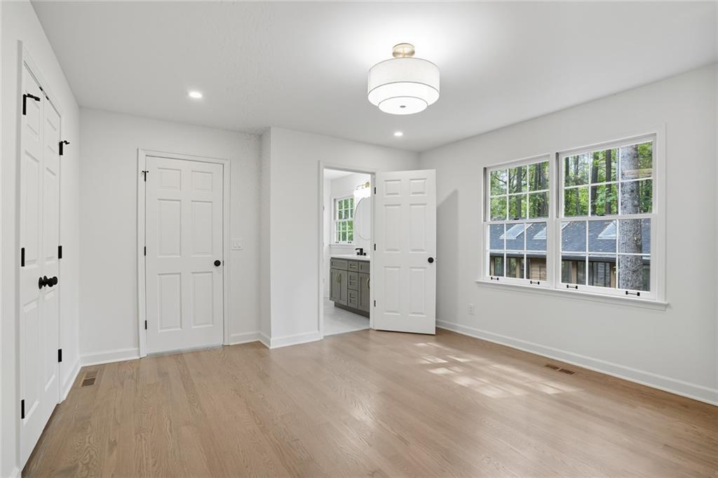 5786 Broxton Circle
