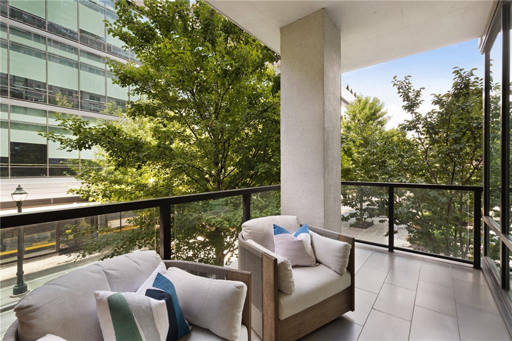 867 Peachtree Street NE Unit 203