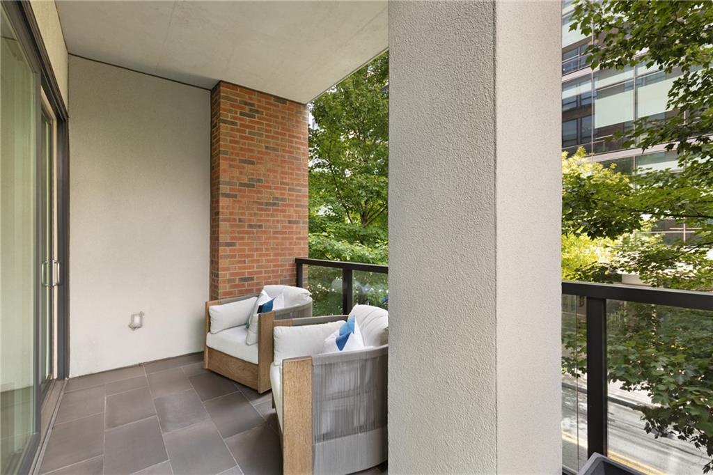 867 Peachtree Street NE Unit 203