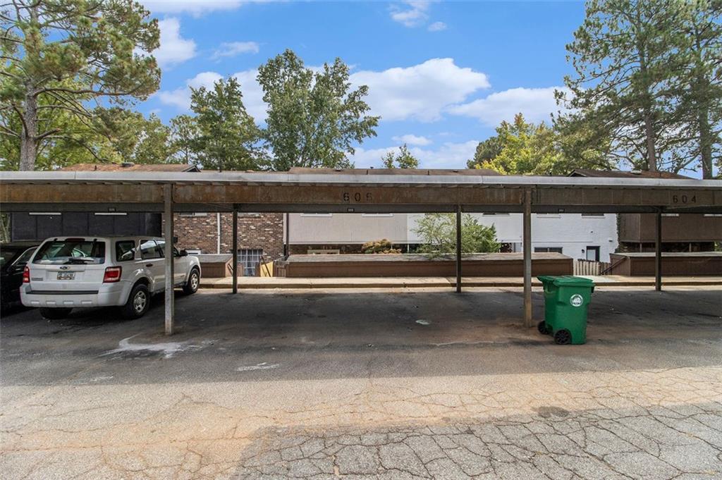 606 Garden Walk Drive