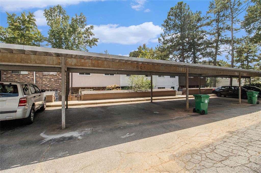 606 Garden Walk Drive