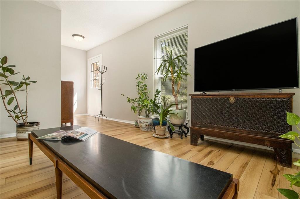 606 Garden Walk Drive