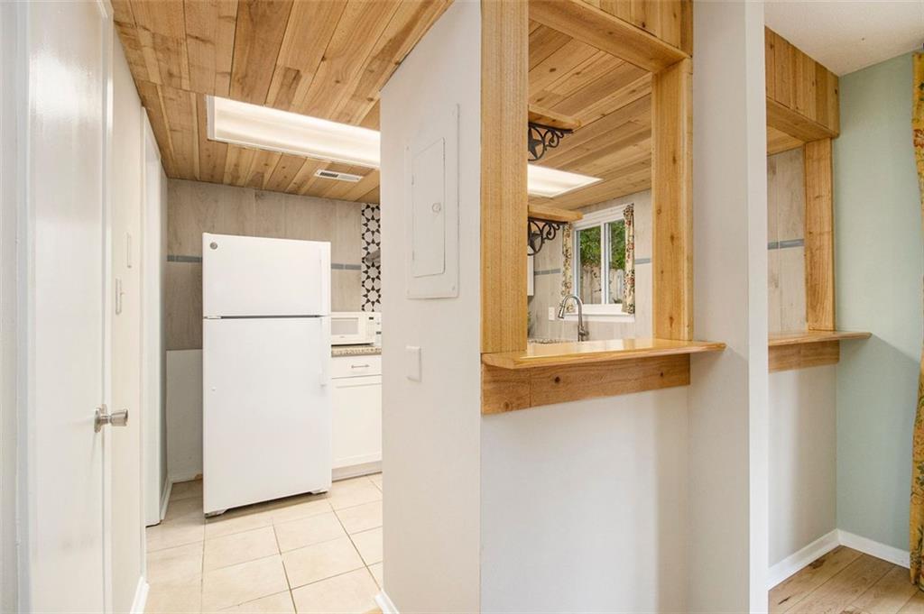 606 Garden Walk Drive