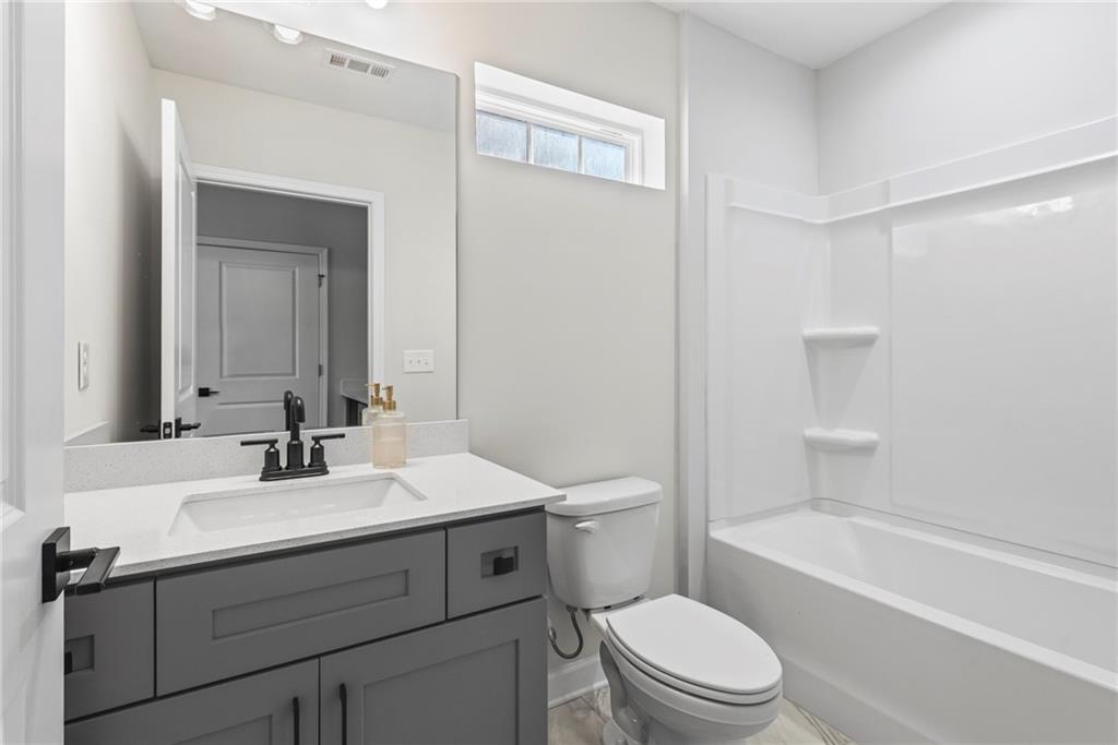 1969 Hollywood Road NW Unit 17