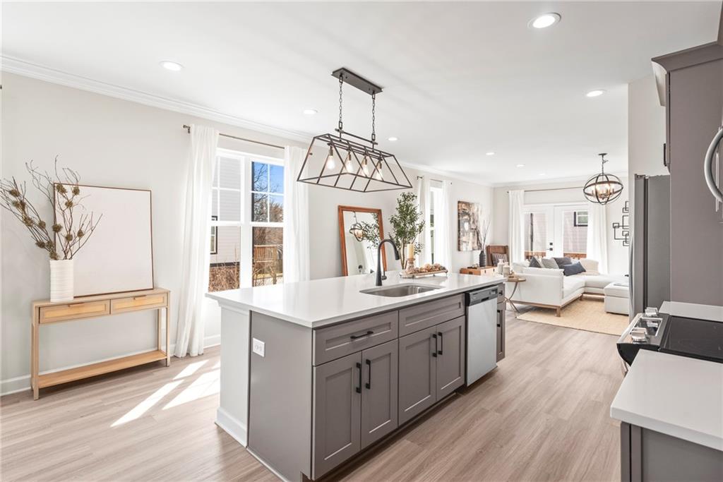 1969 Hollywood Road NW Unit 17