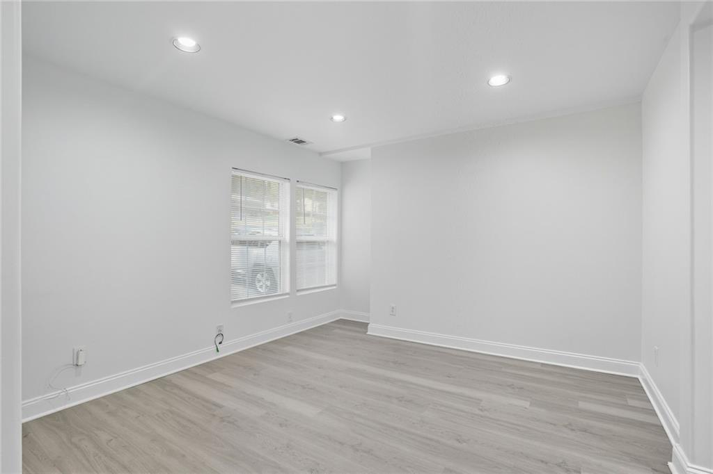 2461 Old Colony Road