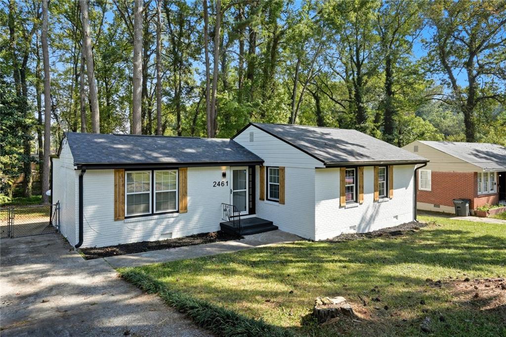 2461 Old Colony Road