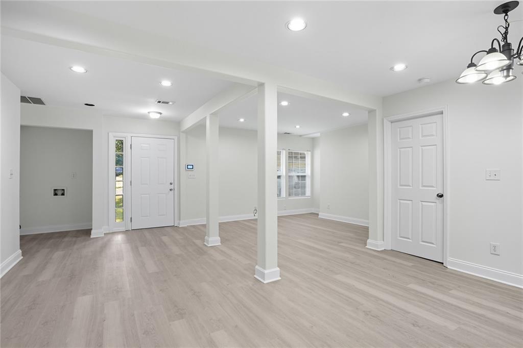 2461 Old Colony Road