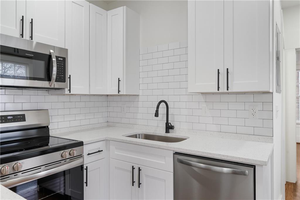405 4th Street Unit 2