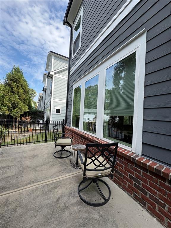 2523 Oakbourne Lane