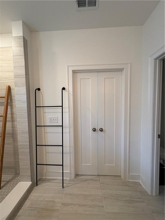 2523 Oakbourne Lane