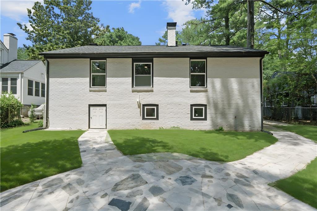 1658 Altadena Place SW