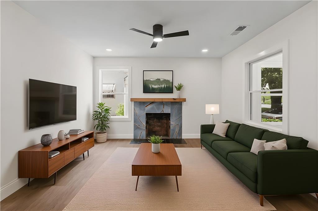 1658 Altadena Place SW