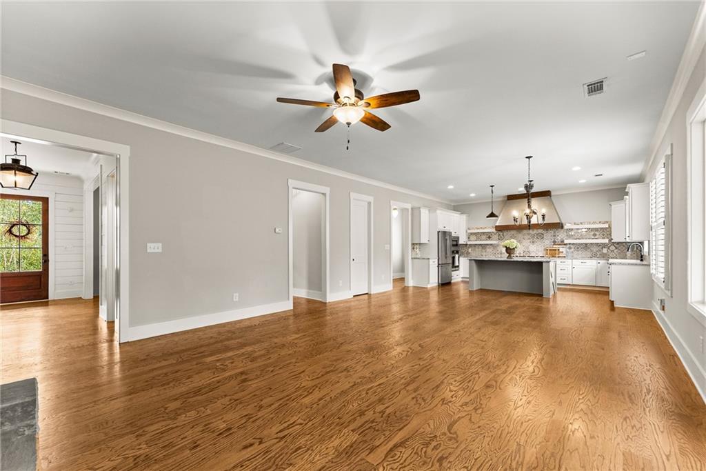 200 Ivy Meadow Way