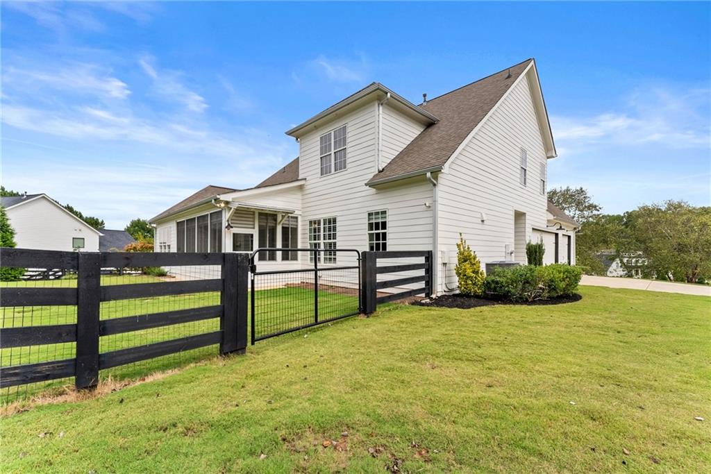 200 Ivy Meadow Way