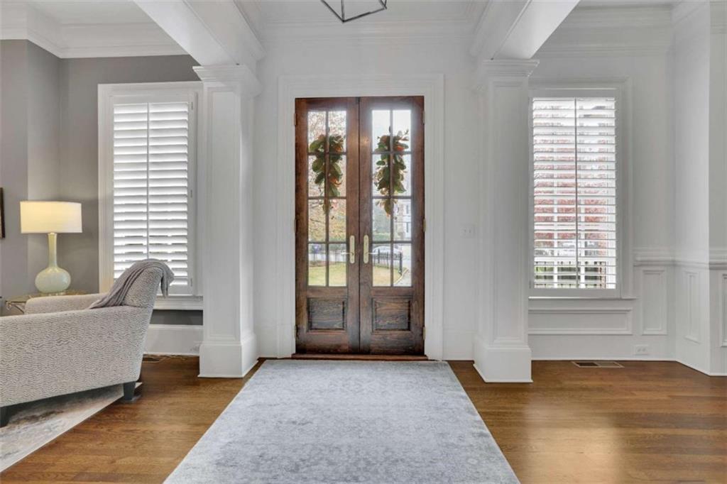 4084 Peachtree Dunwoody Road NE