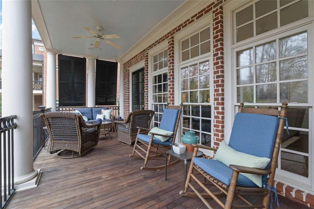 4084 Peachtree Dunwoody Road NE