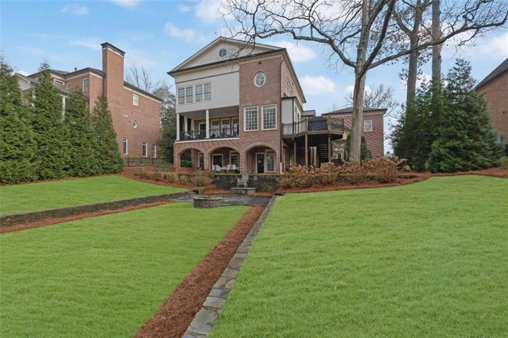 4084 Peachtree Dunwoody Road NE