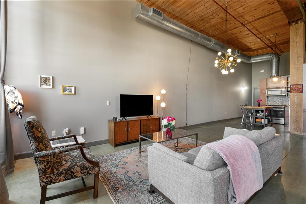170 Boulevard SE Unit H405