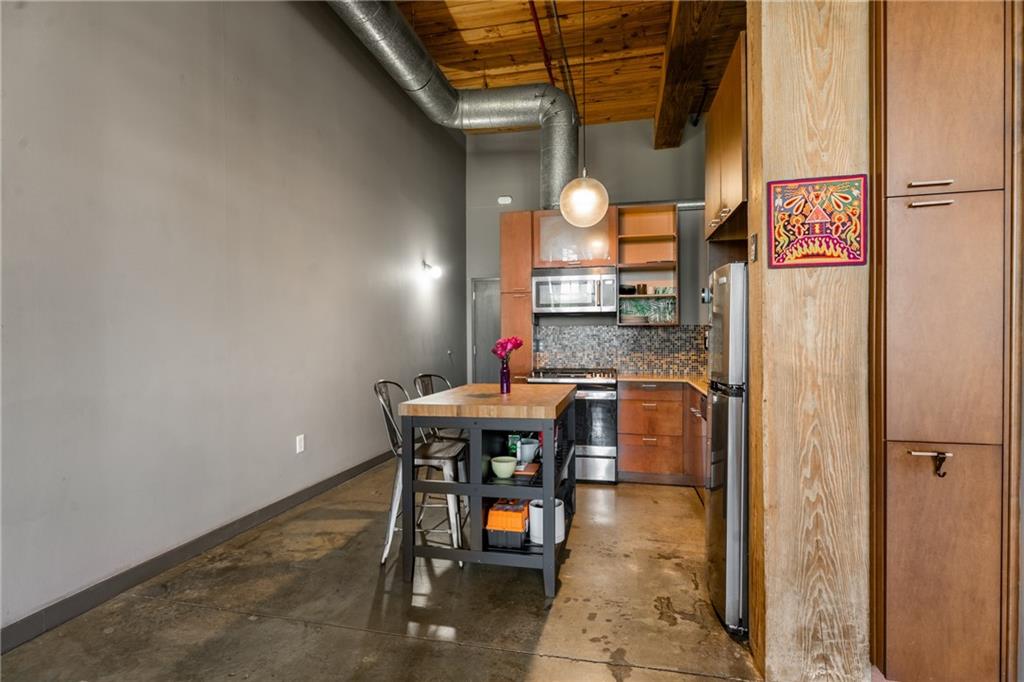 170 Boulevard SE Unit H405