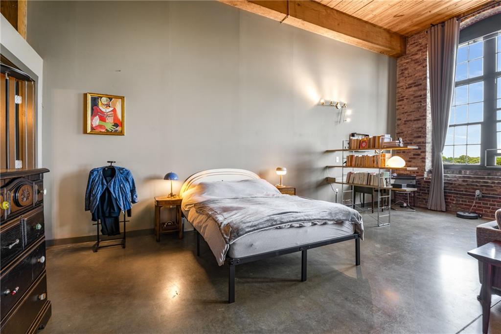 170 Boulevard SE Unit H405