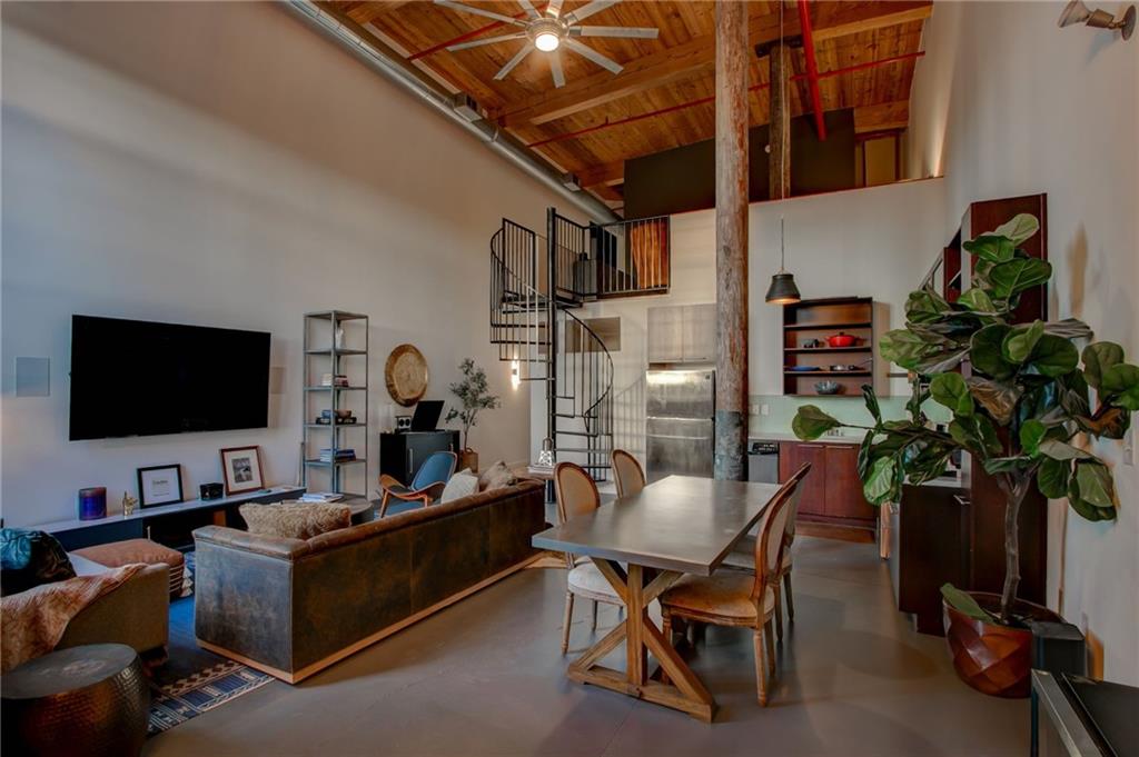 170 Boulevard SE Unit E404