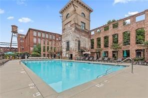 170 Boulevard SE Unit E404