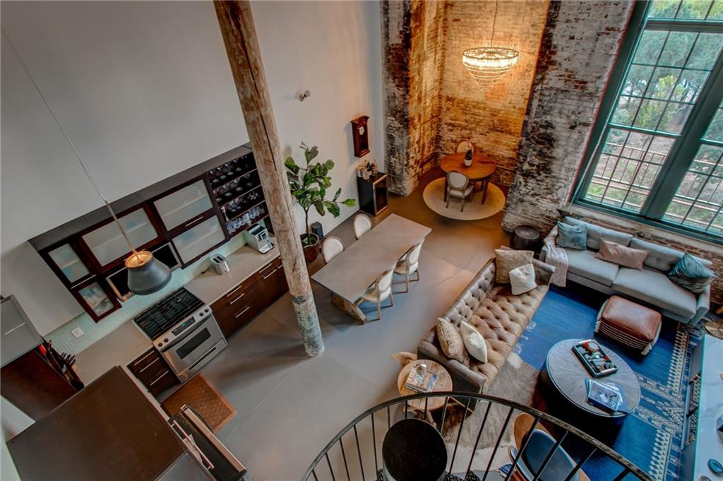 170 Boulevard SE Unit E404
