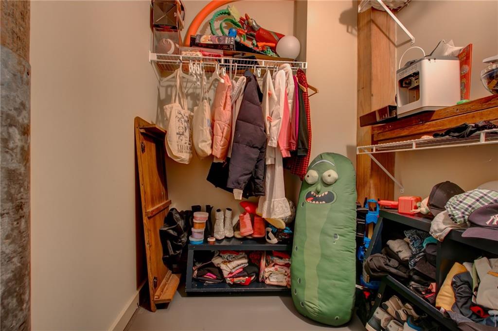 170 Boulevard SE Unit E404