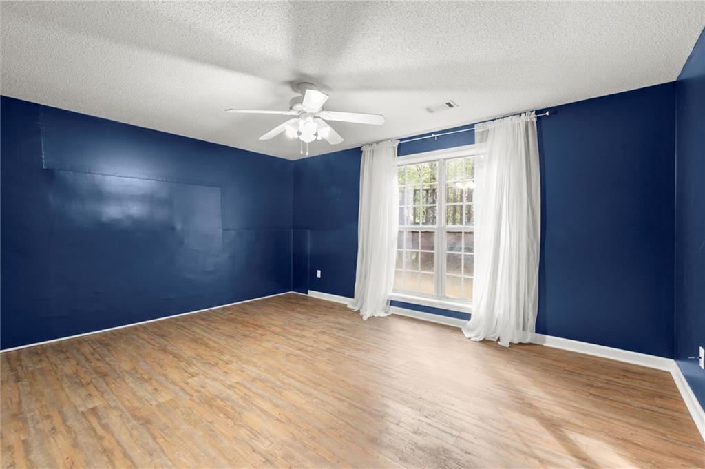 105 Holcomb Road