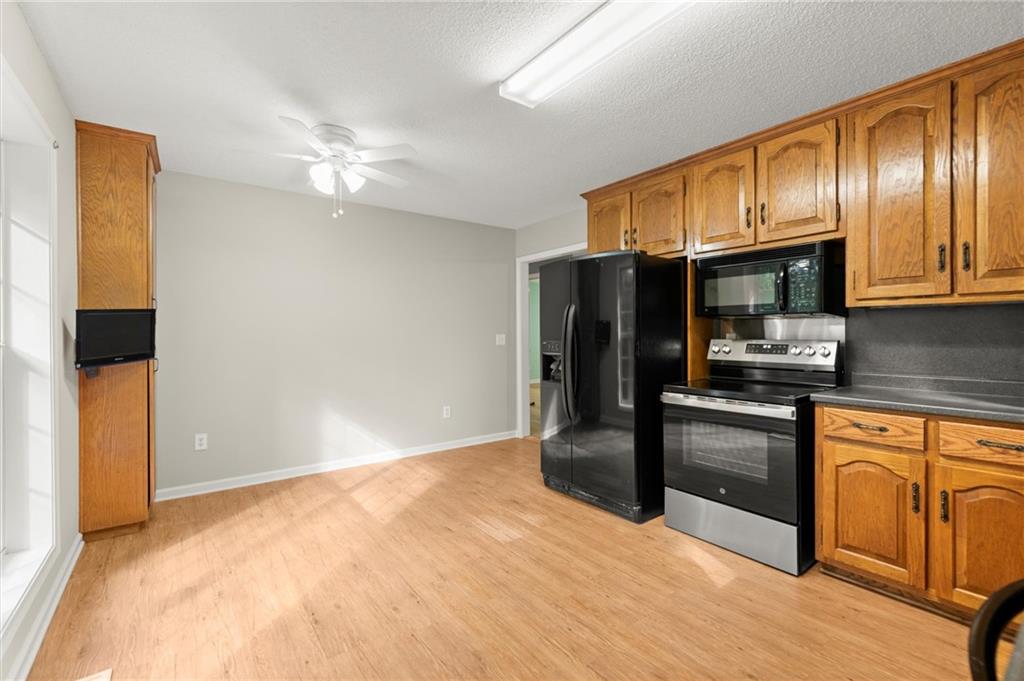 105 Holcomb Road