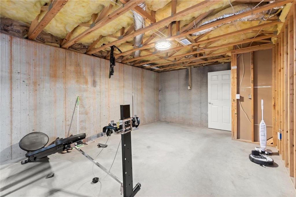 105 Holcomb Road