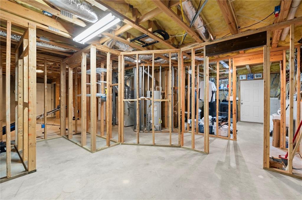 105 Holcomb Road