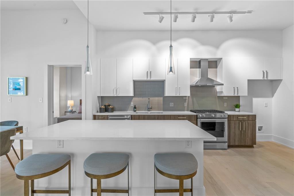 775 Juniper Street NE Unit 103