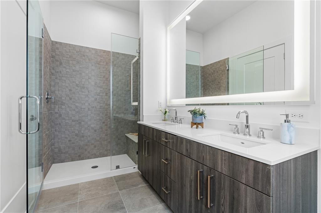 775 Juniper Street NE Unit 103