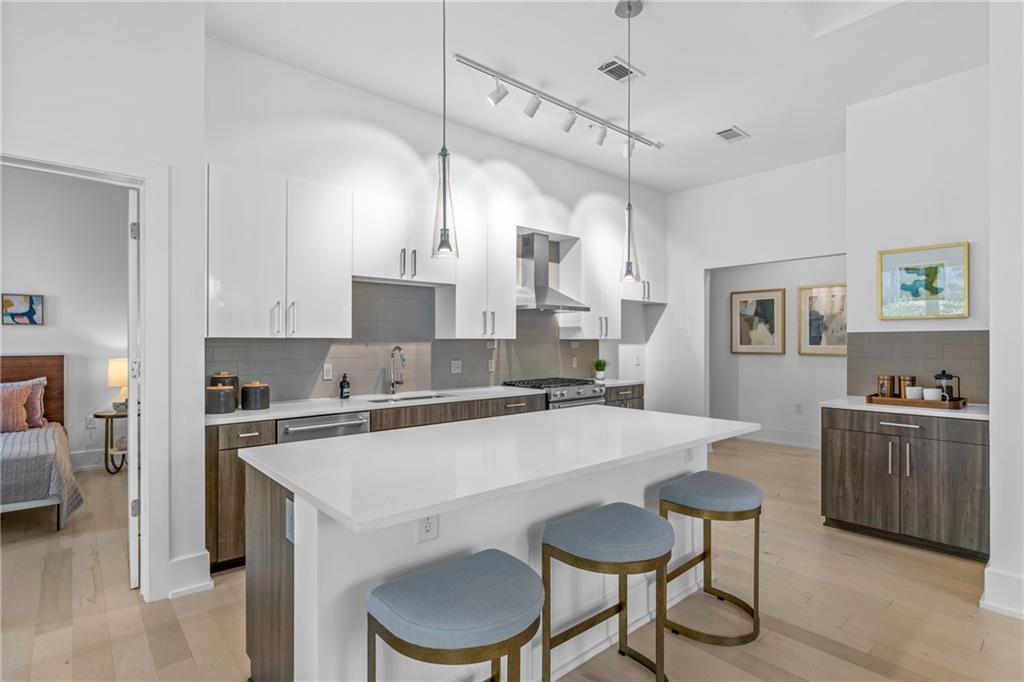 775 Juniper Street NE Unit 103
