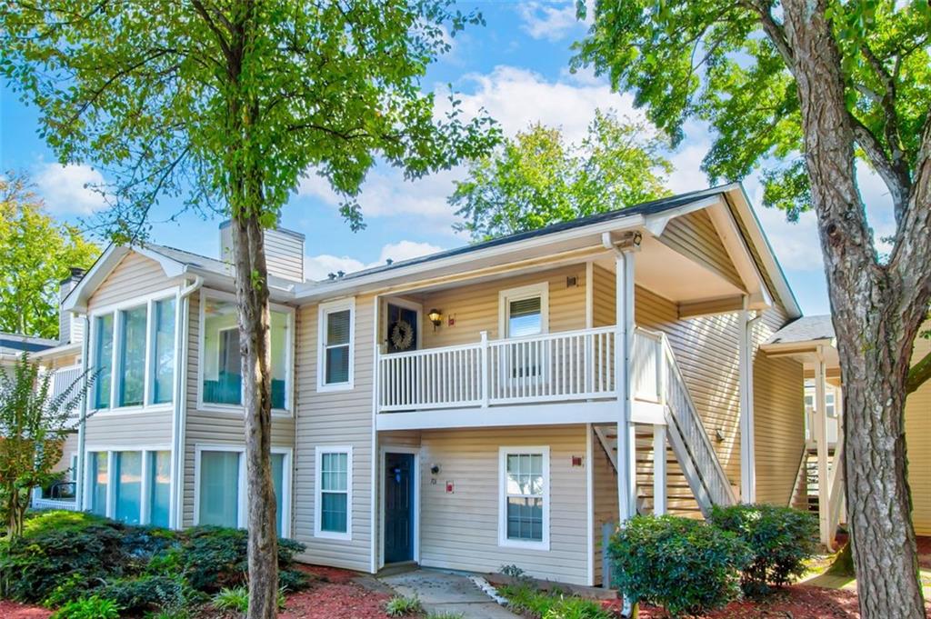 703 Augusta Drive SE
